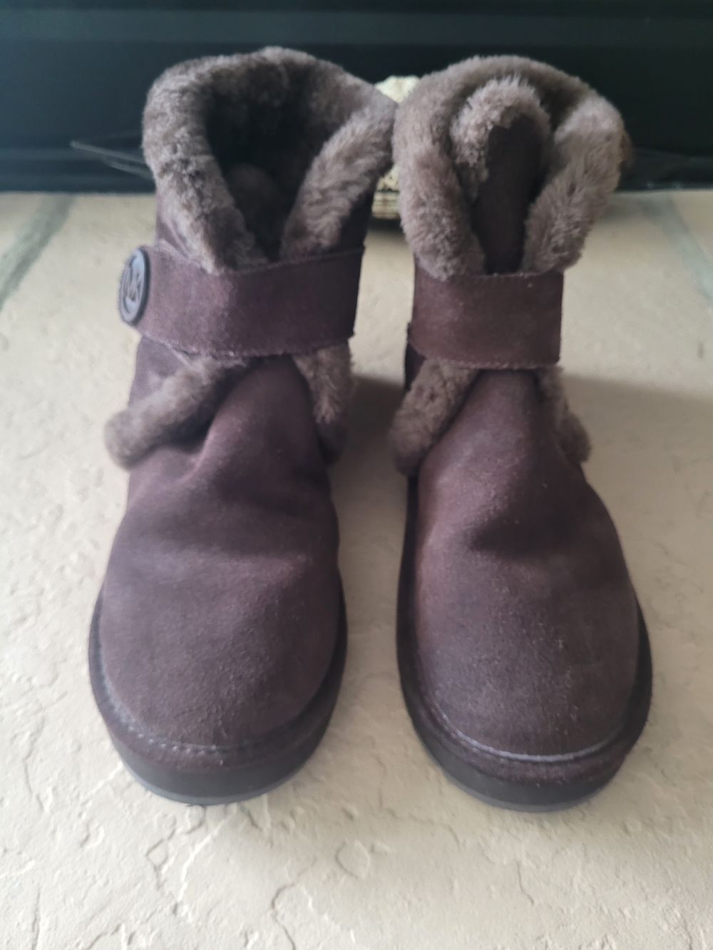 Size 10 M Michael Kors MK Brown Suede Shearling Lined Winter Women Boots